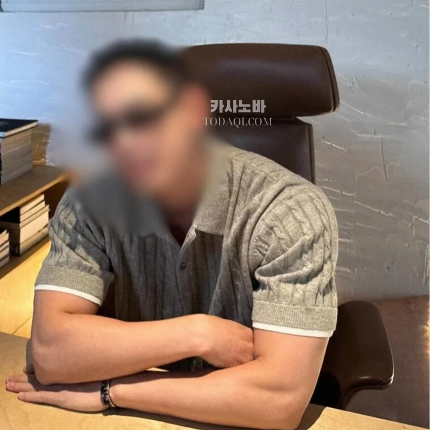 지혁 (3)